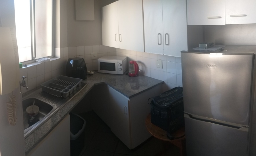 To Let 1 Bedroom Property for Rent in Dennesig Western Cape